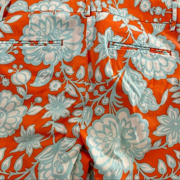 COPY - J.Crew fun & floral Bermuda stretch shorts, size 4 - Picture 2 of 8